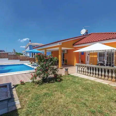 Holiday home House With Pool Marika *